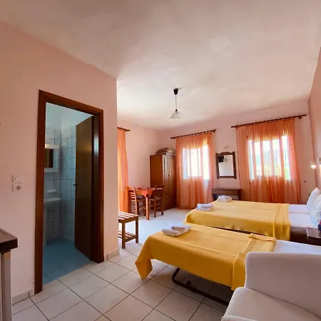 Kostas Studios Aparthotel *